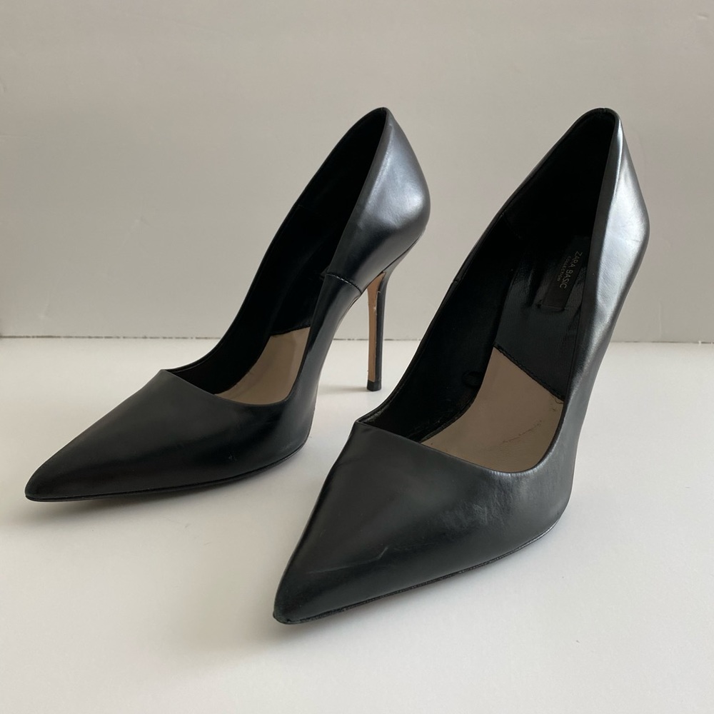 Zara Basic Collection Pumps Size 40 - image 3